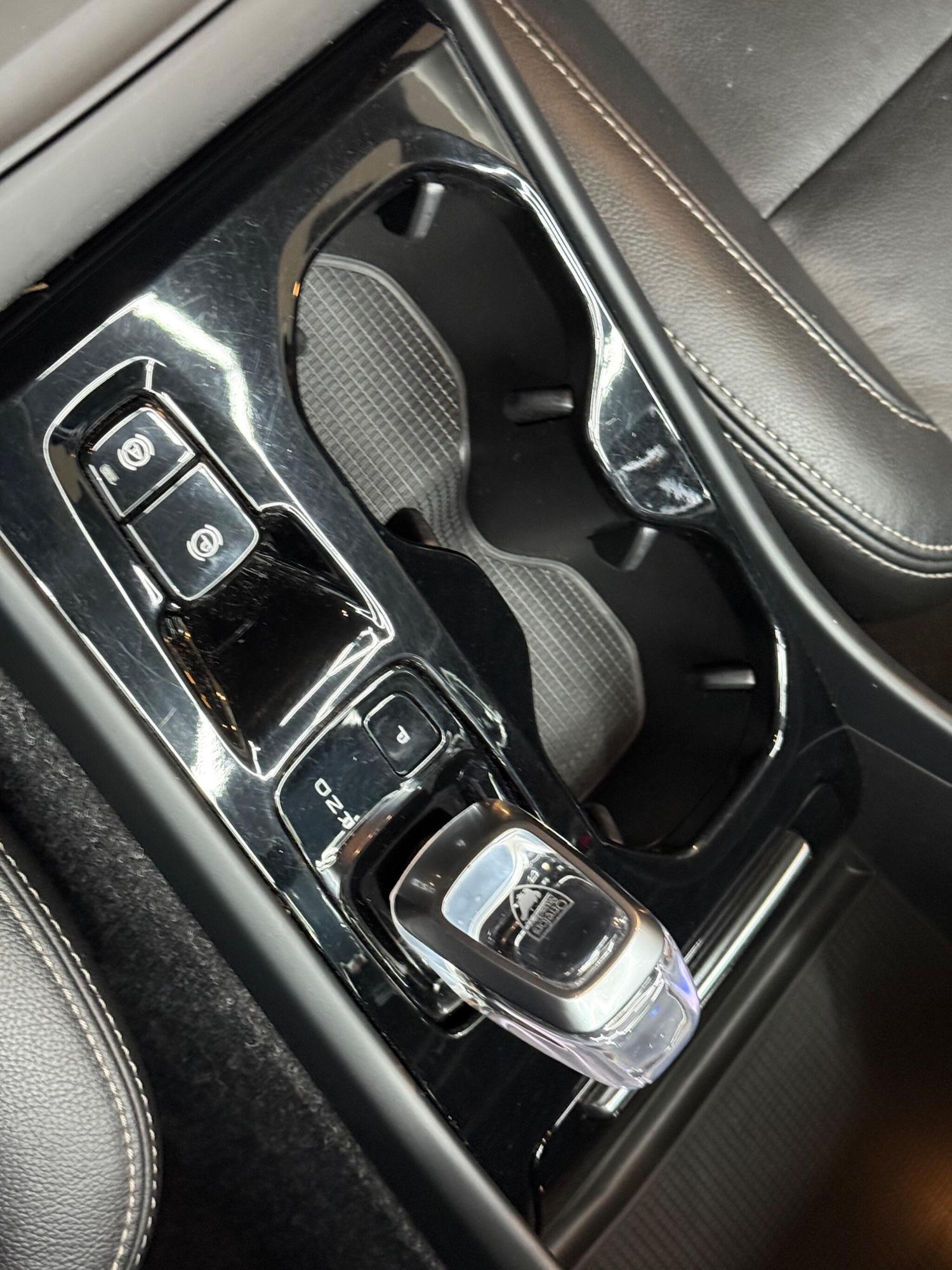 Used Volvo XC40 for sale - 76995422: Photo 10