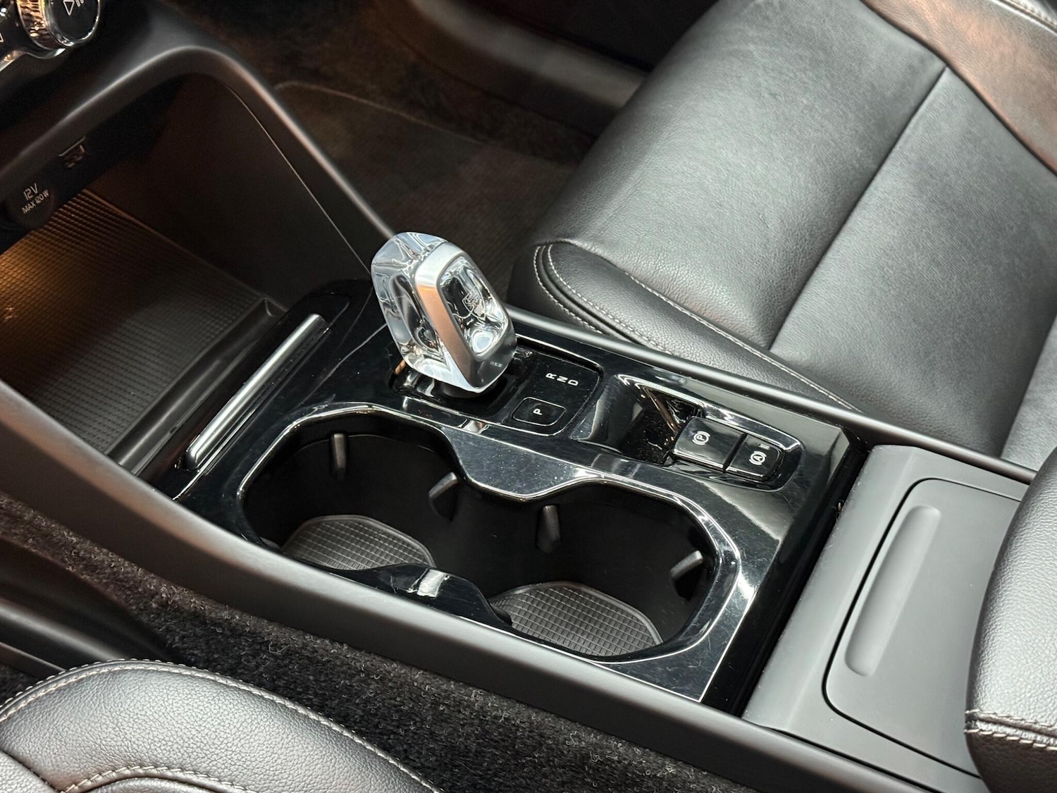 Used Volvo XC40 for sale - 76995422: Photo 15