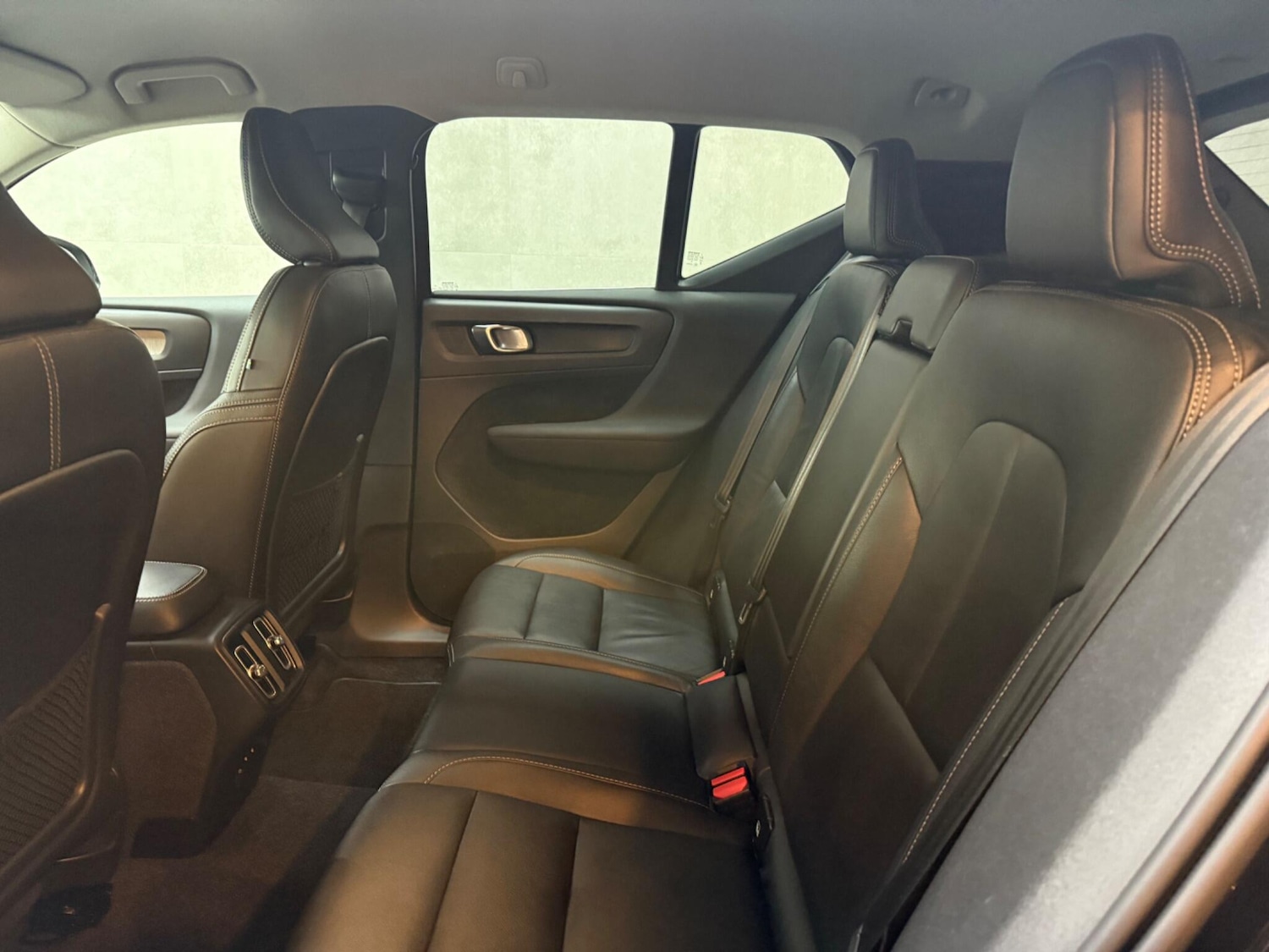 Used Volvo XC40 for sale - 76995422: Photo 17