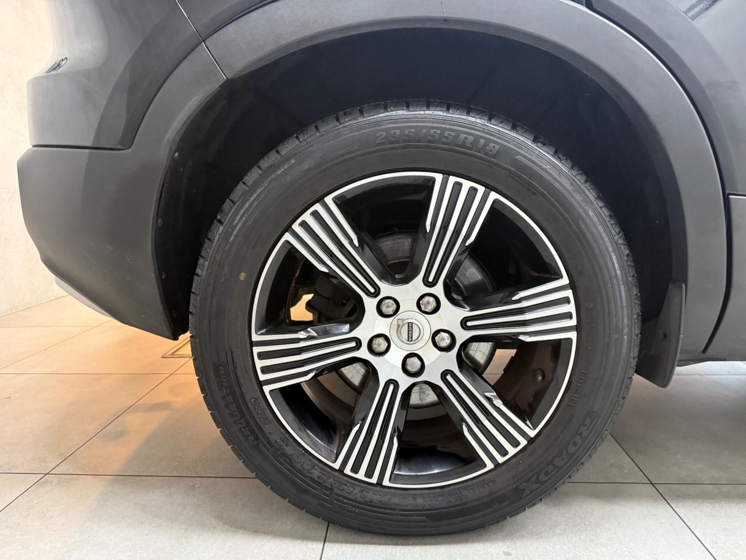 Used Volvo XC40 for sale - 76995422: Photo 28