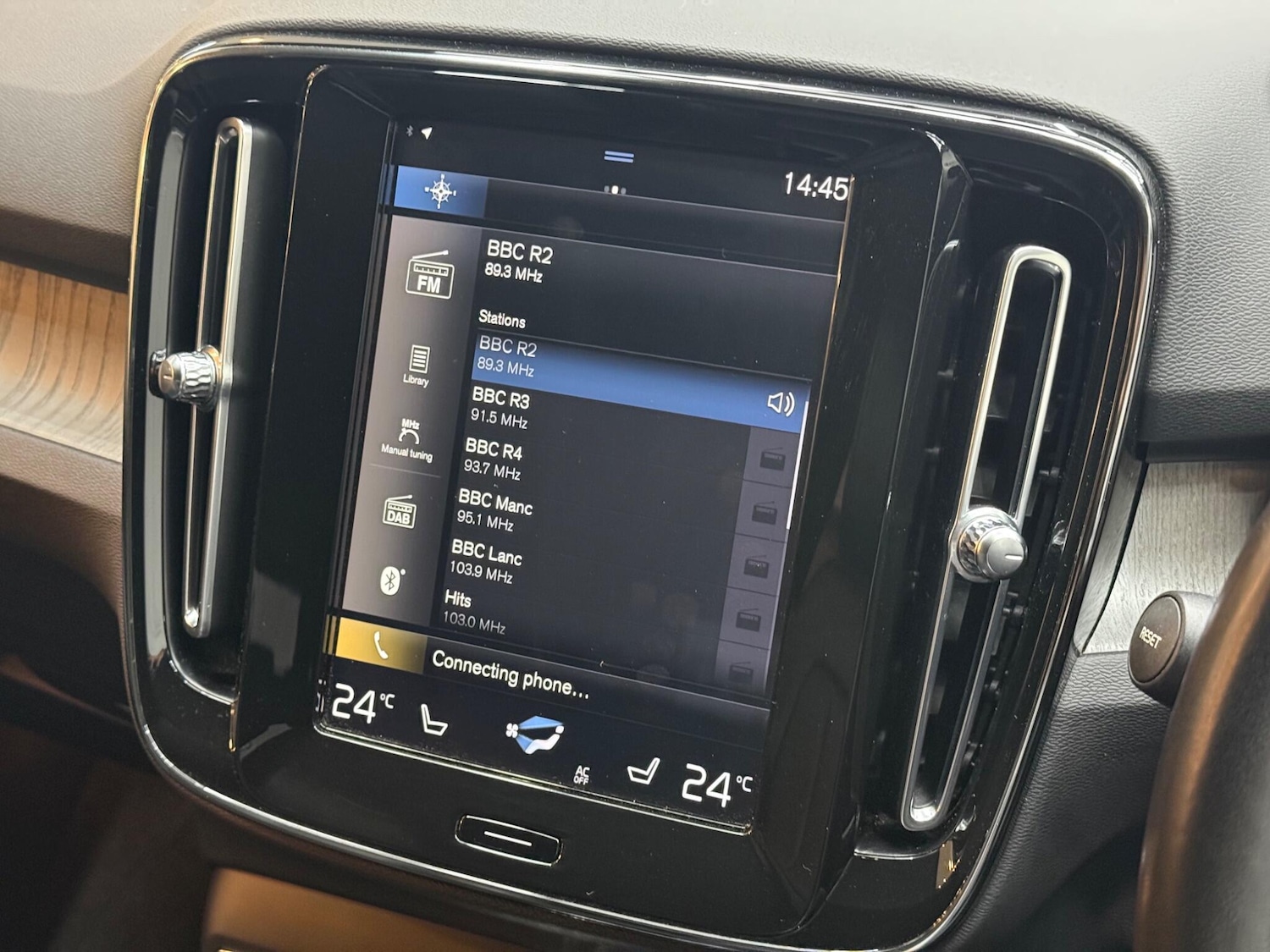 Used Volvo XC40 for sale - 76995422: Photo 33