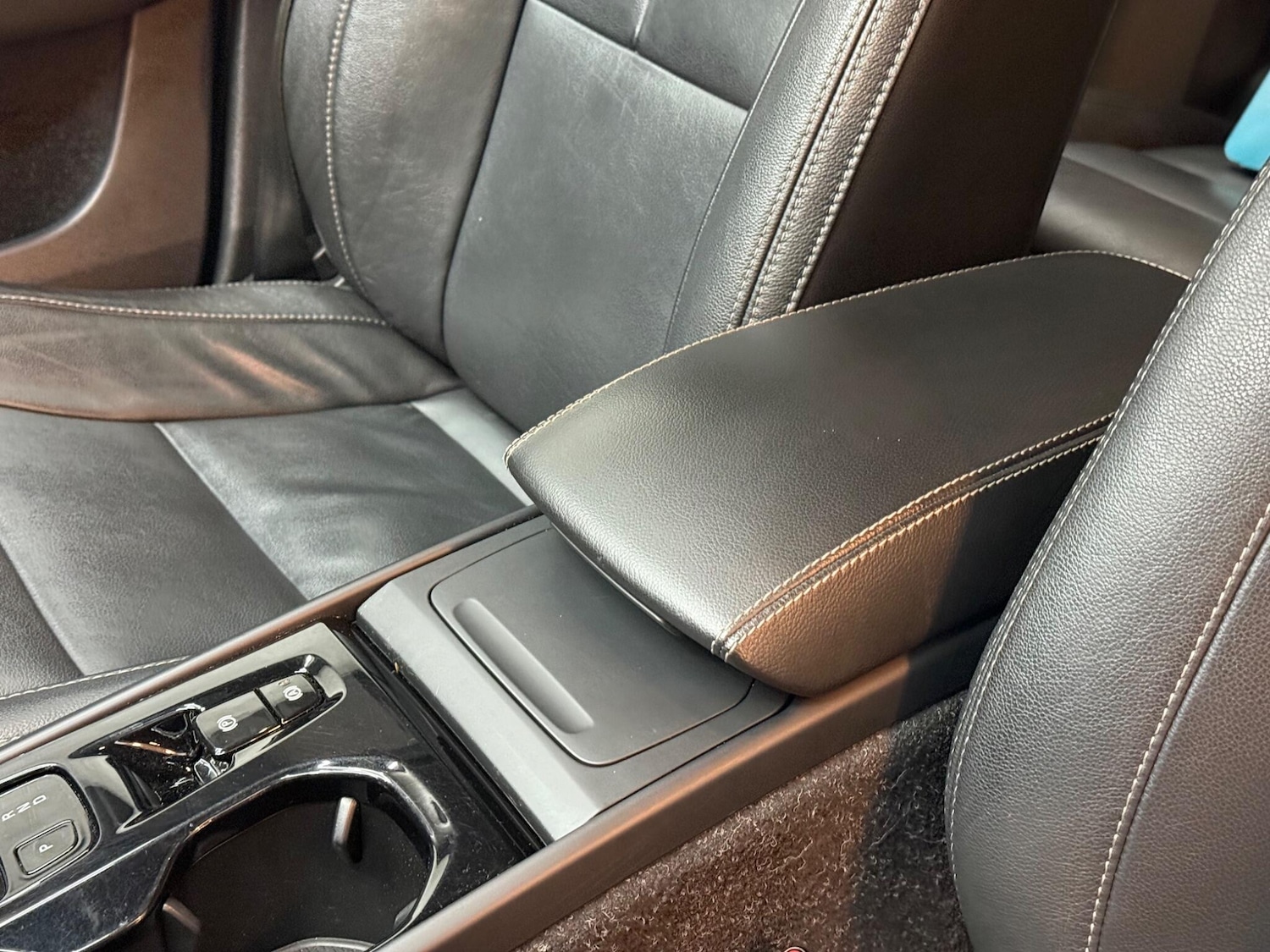 Used Volvo XC40 for sale - 76995422: Photo 43