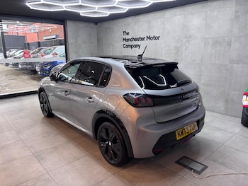 Used Peugeot 208 2023 for sale - 76975446: Photo