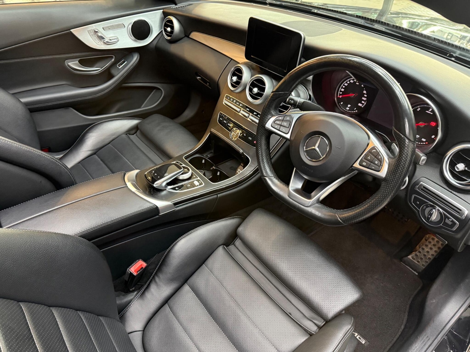 Used Mercedes-Benz C Class 2017 for sale - 76942434: Photo 14