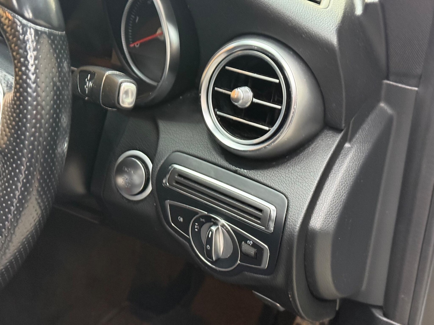 Used Mercedes-Benz C Class 2017 for sale - 76942434: Photo 24