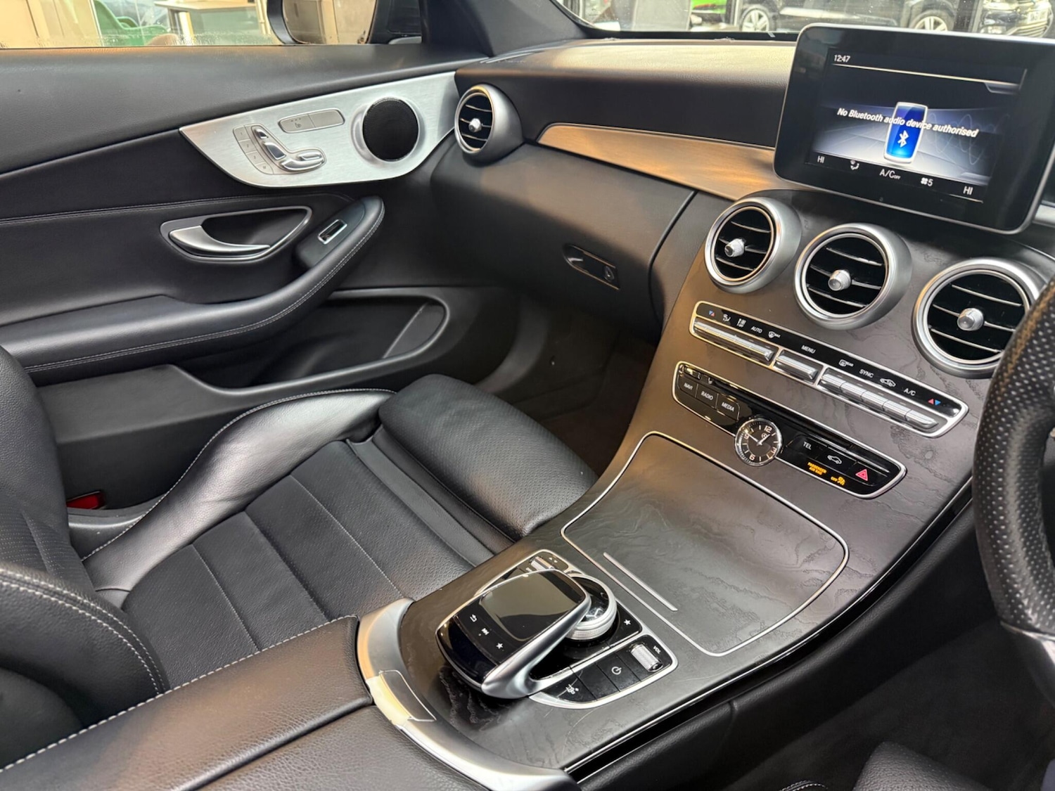 Used Mercedes-Benz C Class 2017 for sale - 76942434: Photo 6