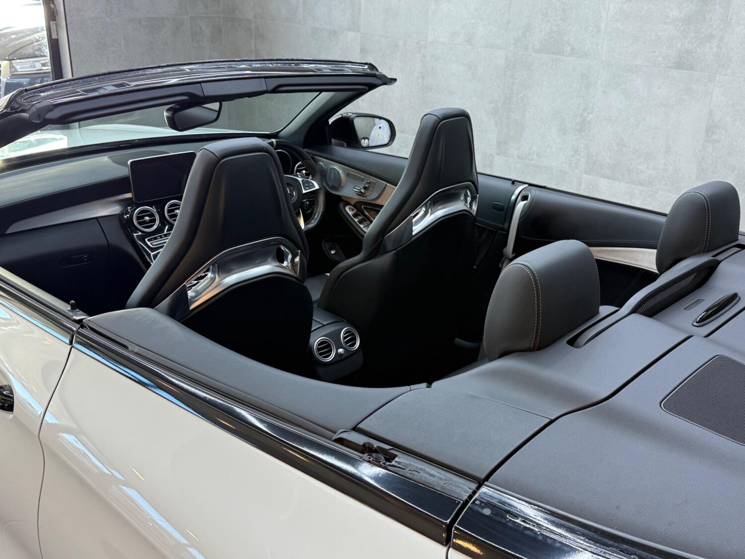 Used Mercedes-Benz C Class for sale - 76992647: Photo 59