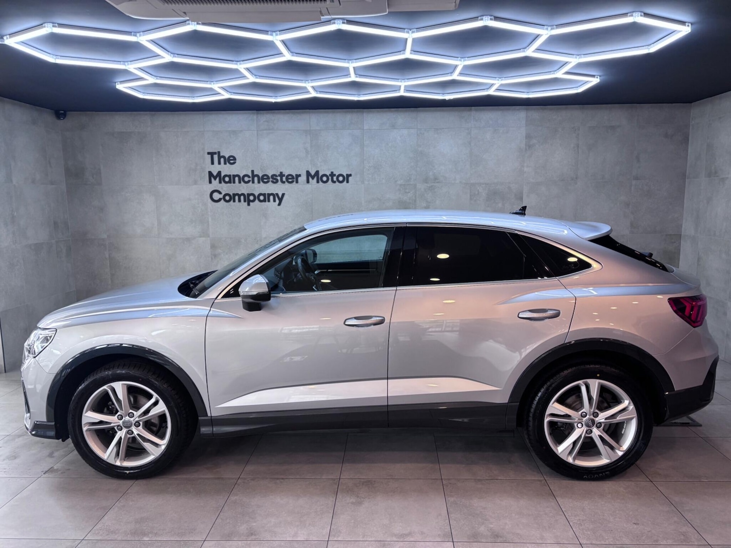 Used Audi Q3 2020 for sale - 76742705: Photo 24