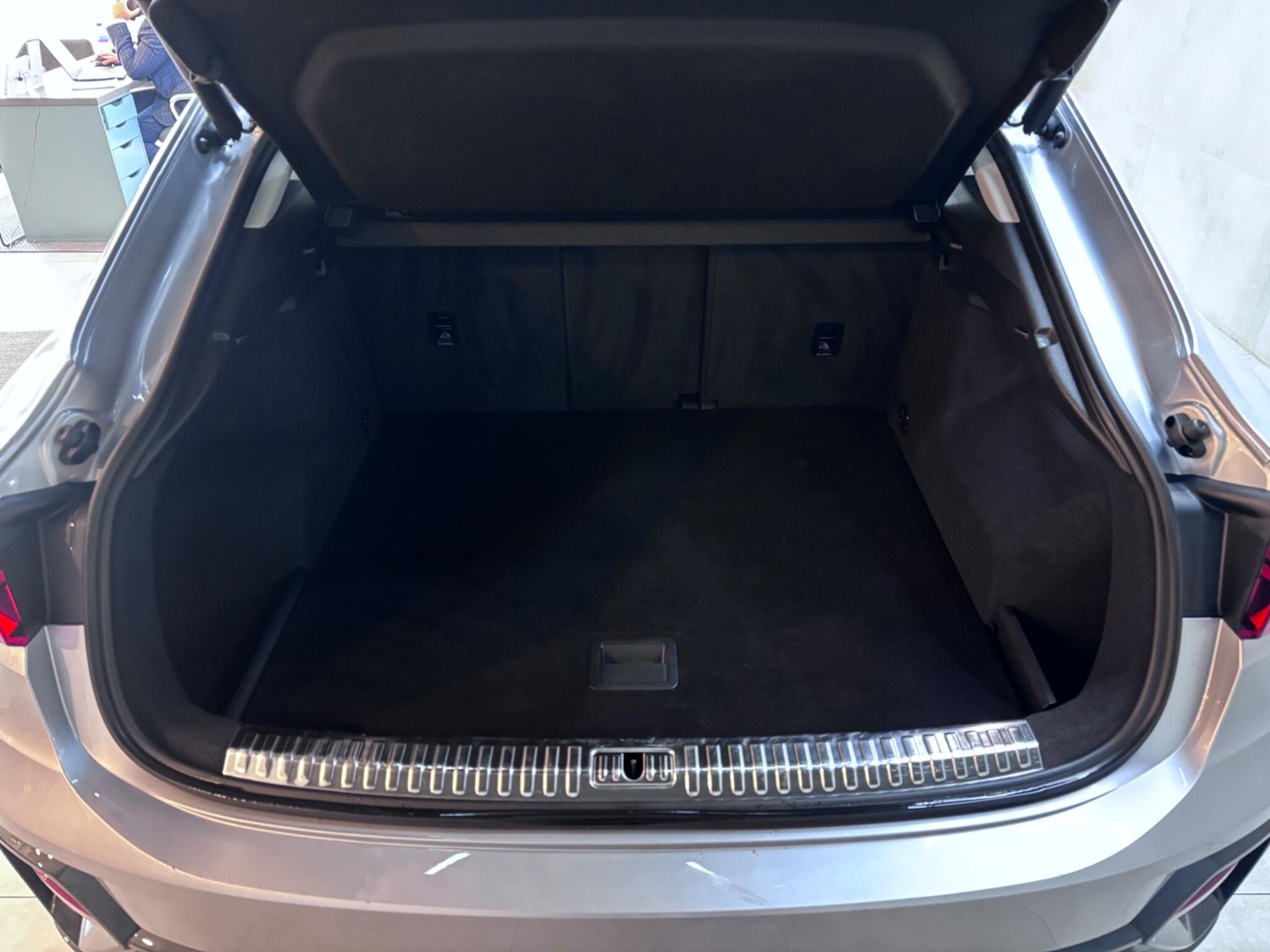 Used Audi Q3 2020 for sale - 76742705: Photo 37