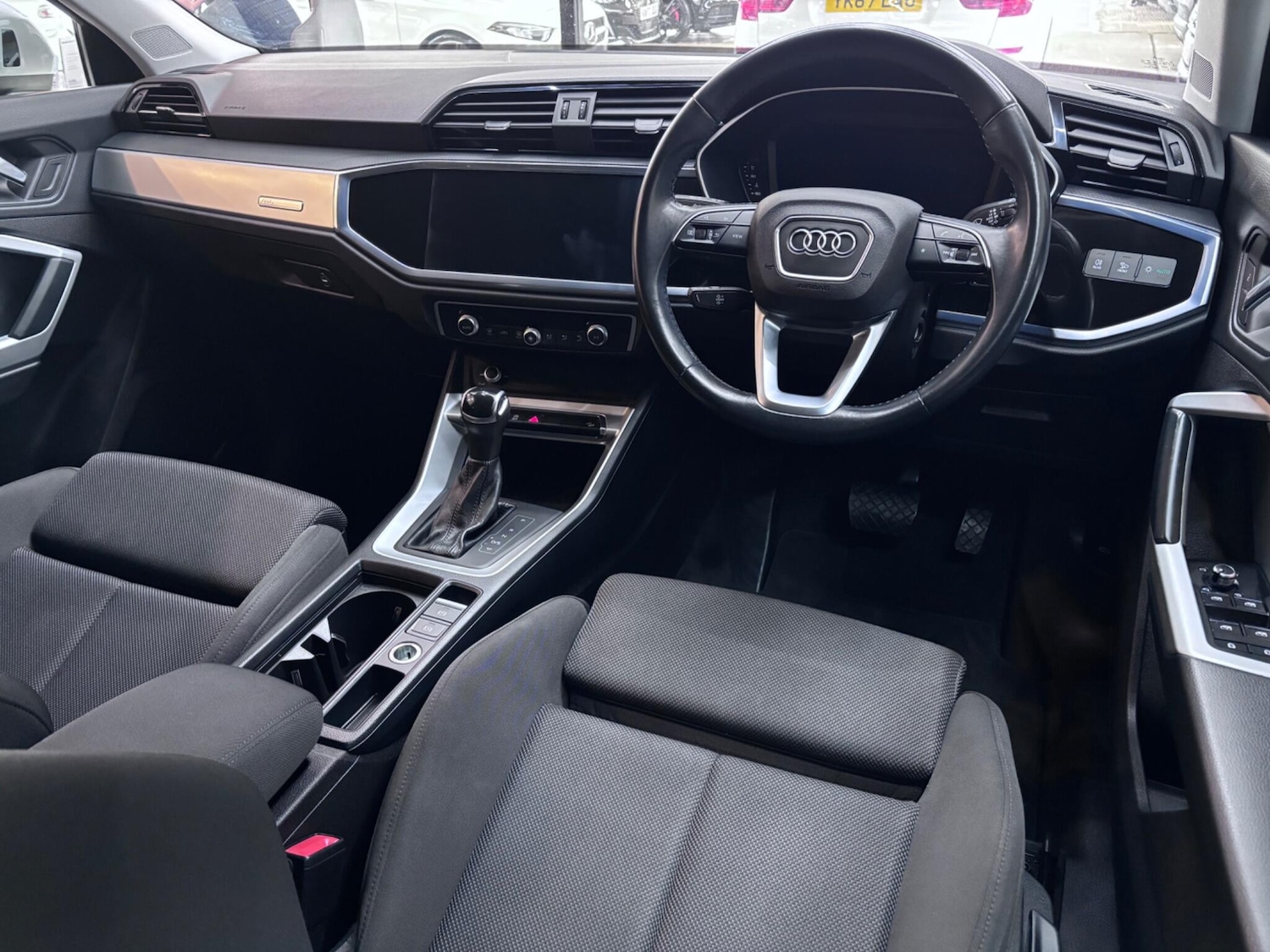Used Audi Q3 2020 for sale - 76742705: Photo 39
