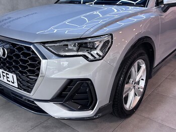 Used Audi Q3 2020 for sale - 76742705: Photo