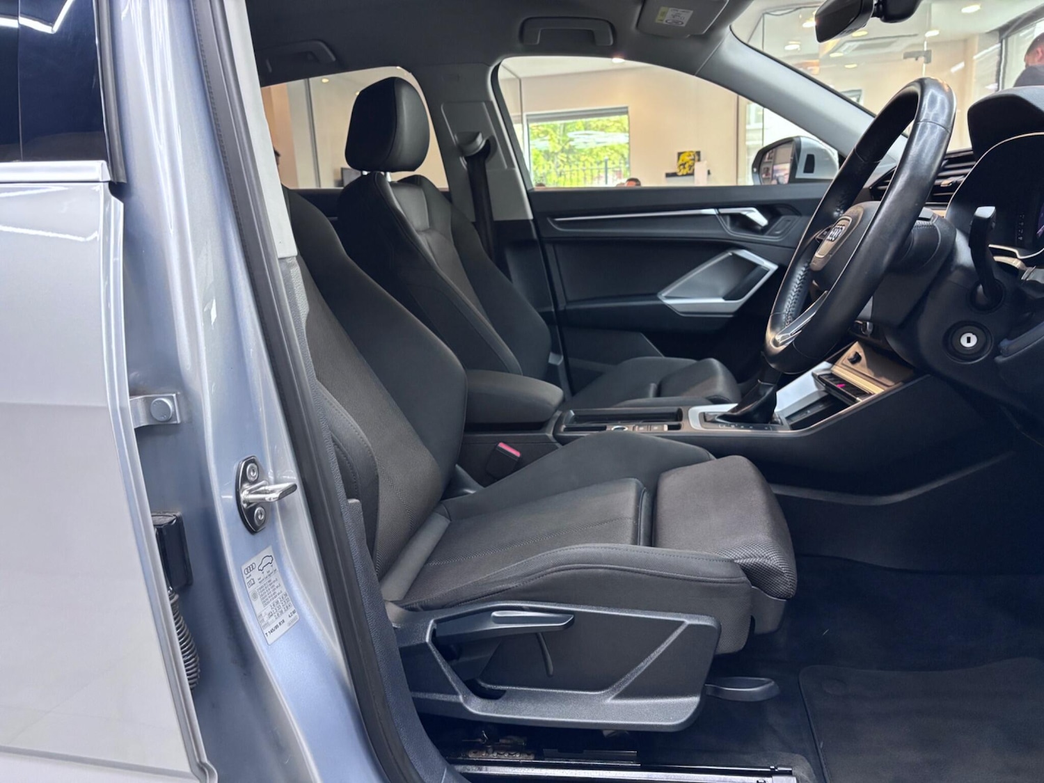 Used Audi Q3 2020 for sale - 76742705: Photo 44