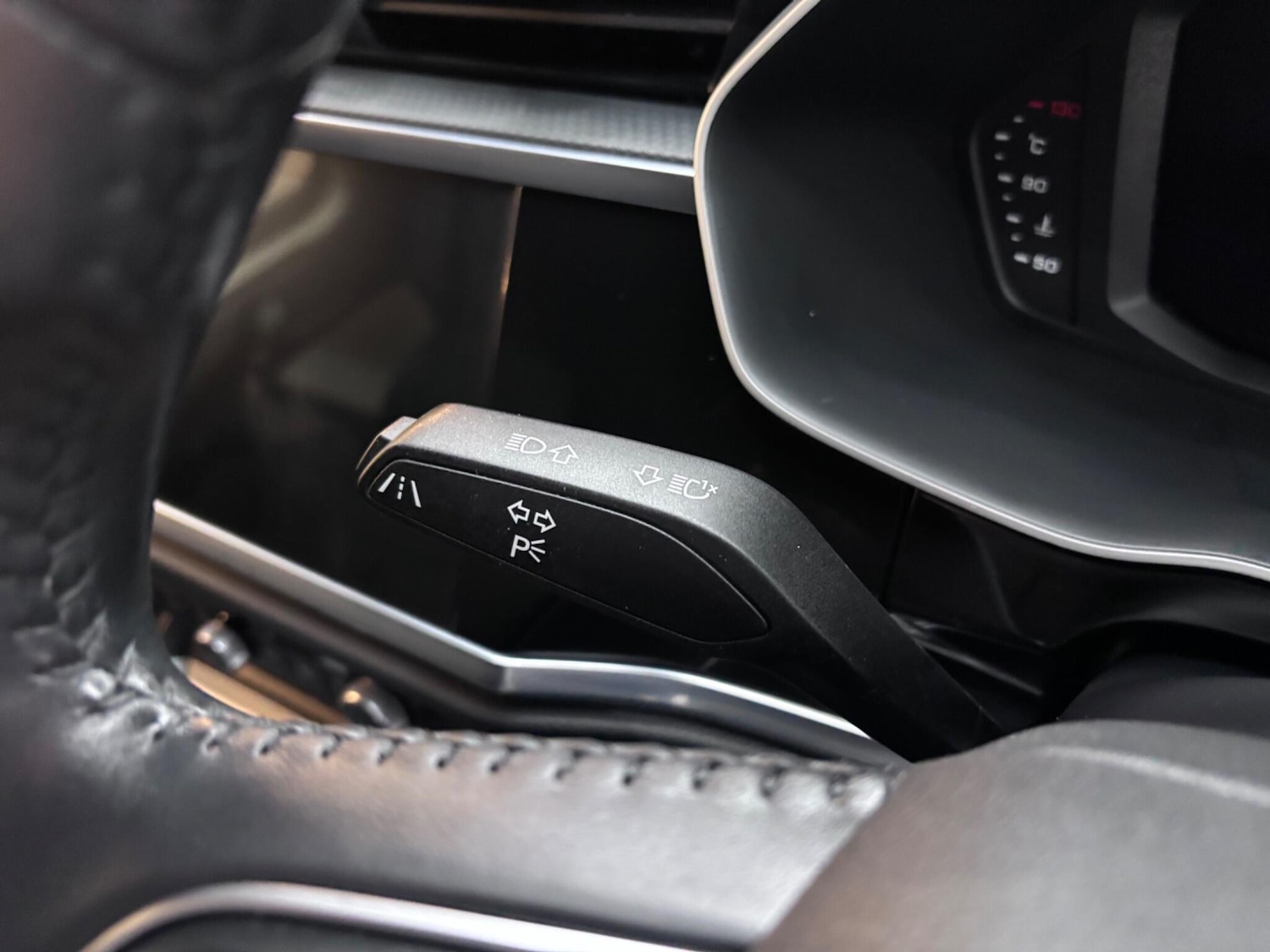 Used Audi Q3 2020 for sale - 76742705: Photo 54