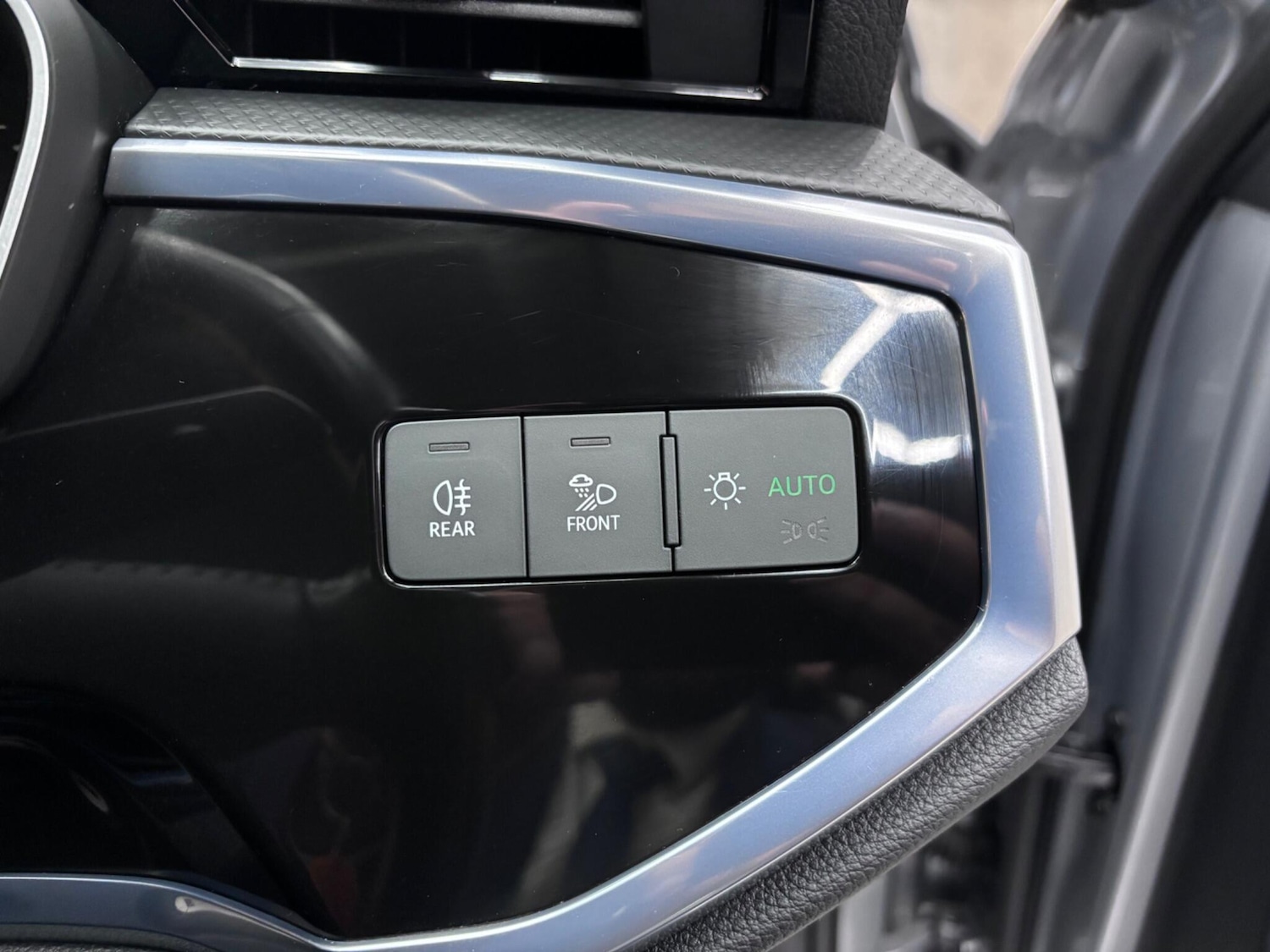 Used Audi Q3 2020 for sale - 76742705: Photo 58