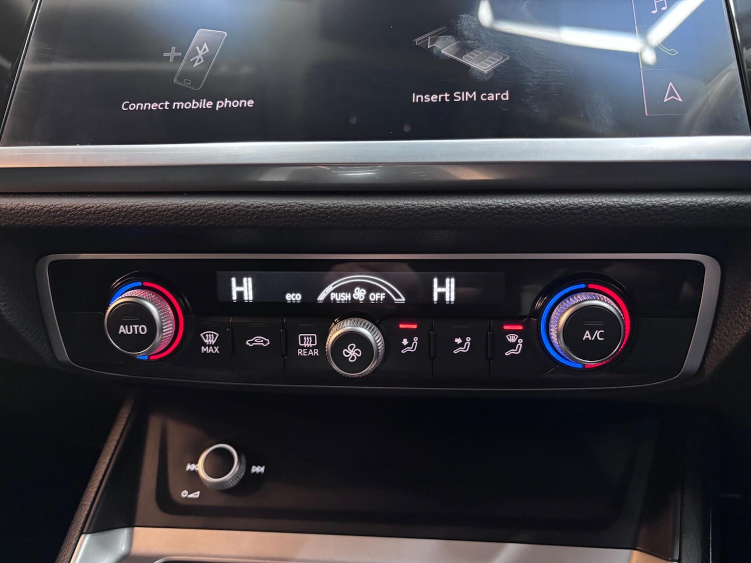 Used Audi Q3 2020 for sale - 76742705: Photo 73