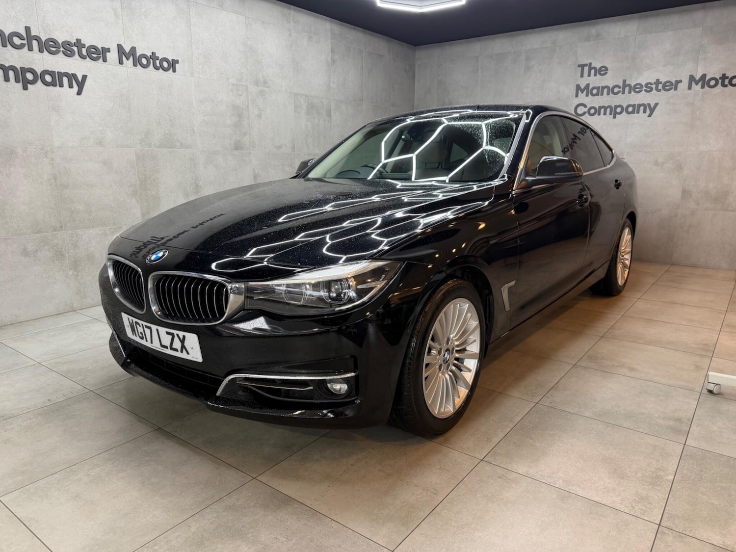 Used BMW 3 Series 2017 for sale - 77982707: Photo 1