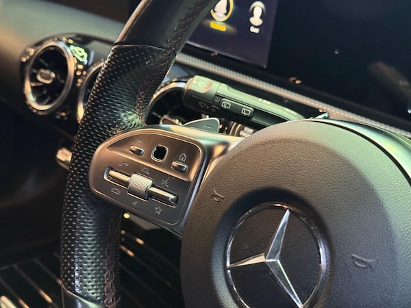 Used Mercedes-Benz A-Class 2018 for sale - 76175340: Photo 32