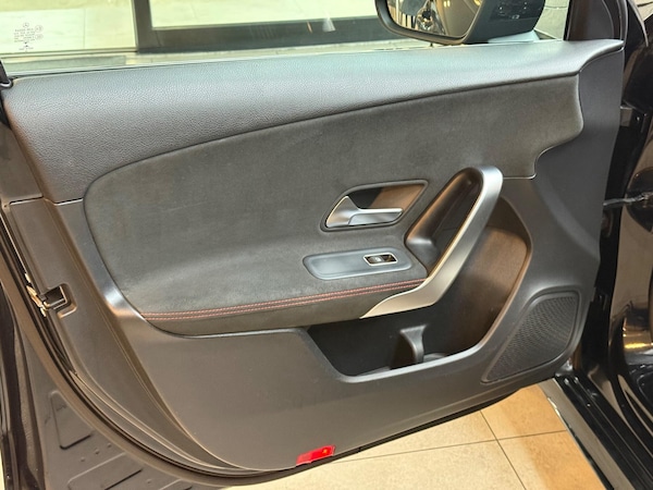 Used Mercedes-Benz A-Class 2018 for sale - 76175340: Photo 39