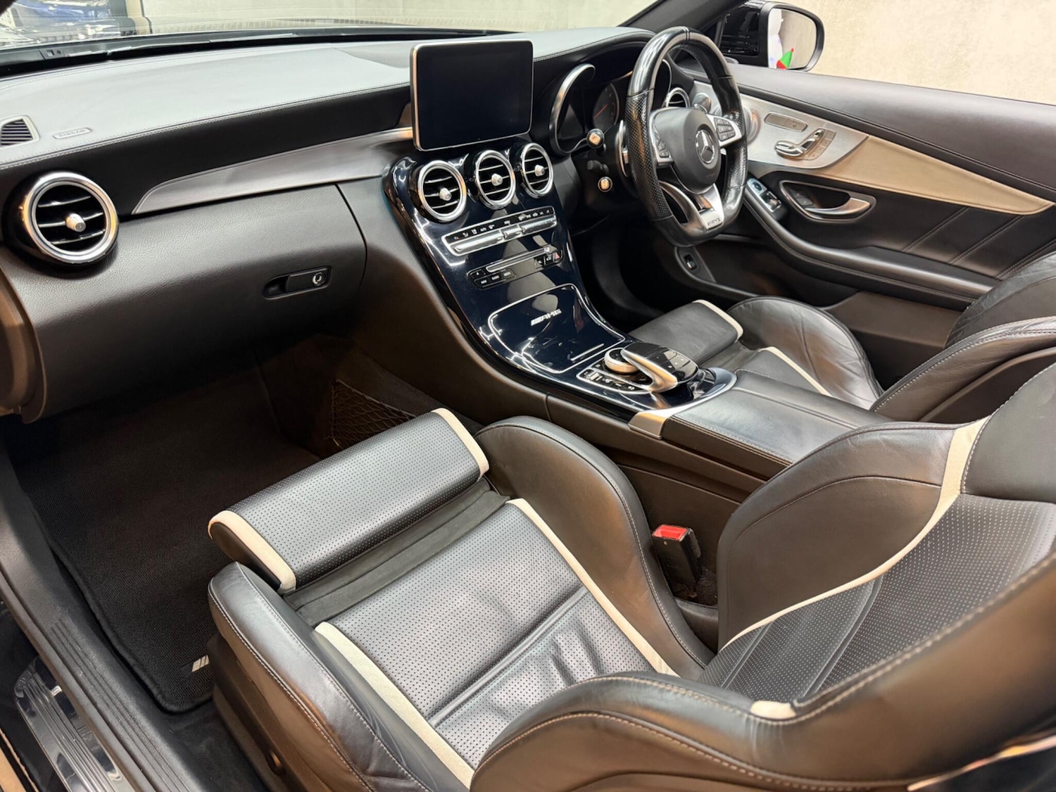 Used Mercedes-Benz C Class for sale - 76994927: Photo 11