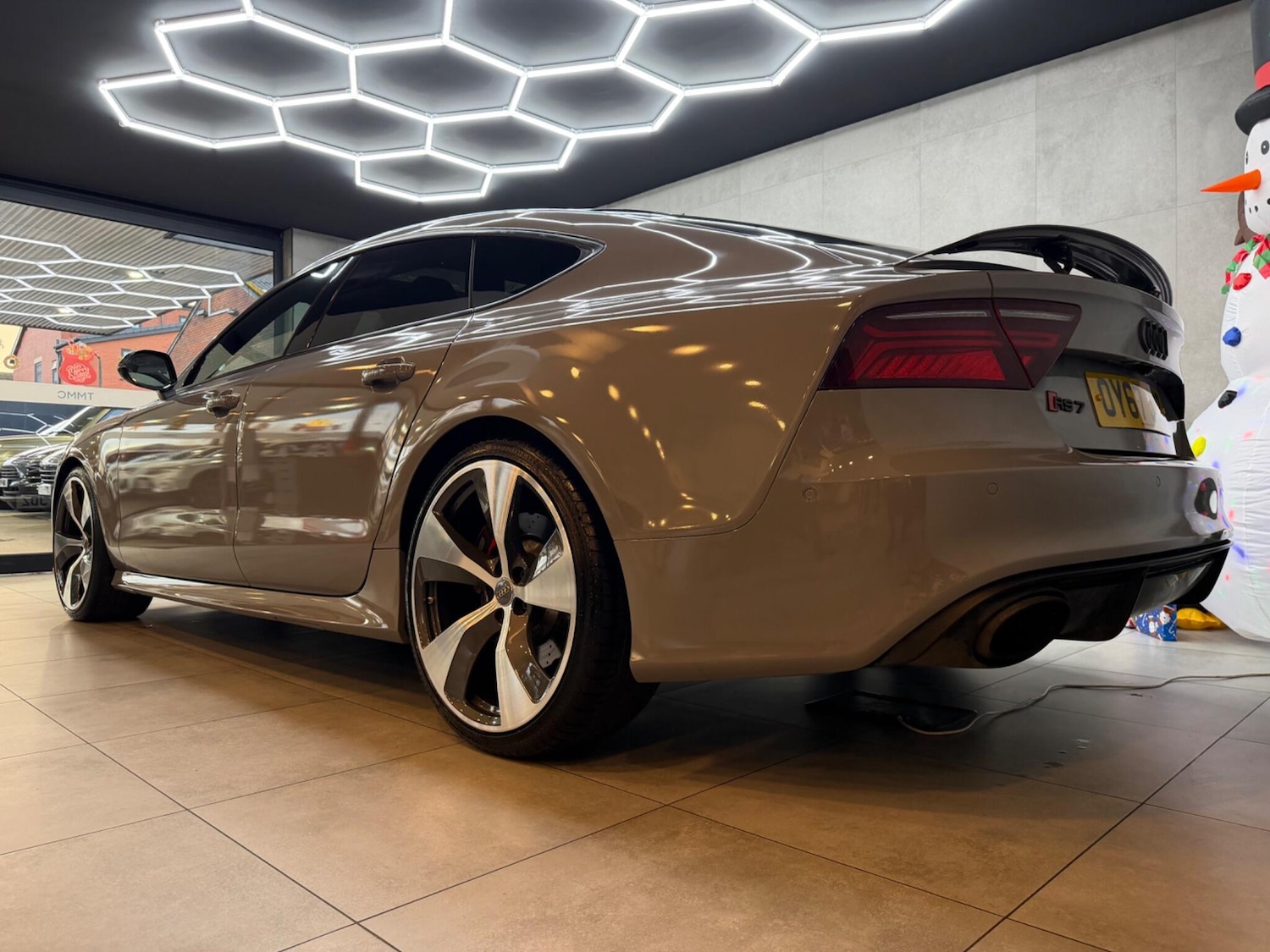 Used Audi RS7 2017 for sale - 77315231: Photo 6