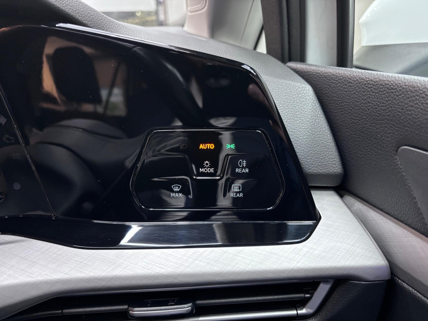 Used Volkswagen Golf 2023 for sale - 77314557: Photo 68