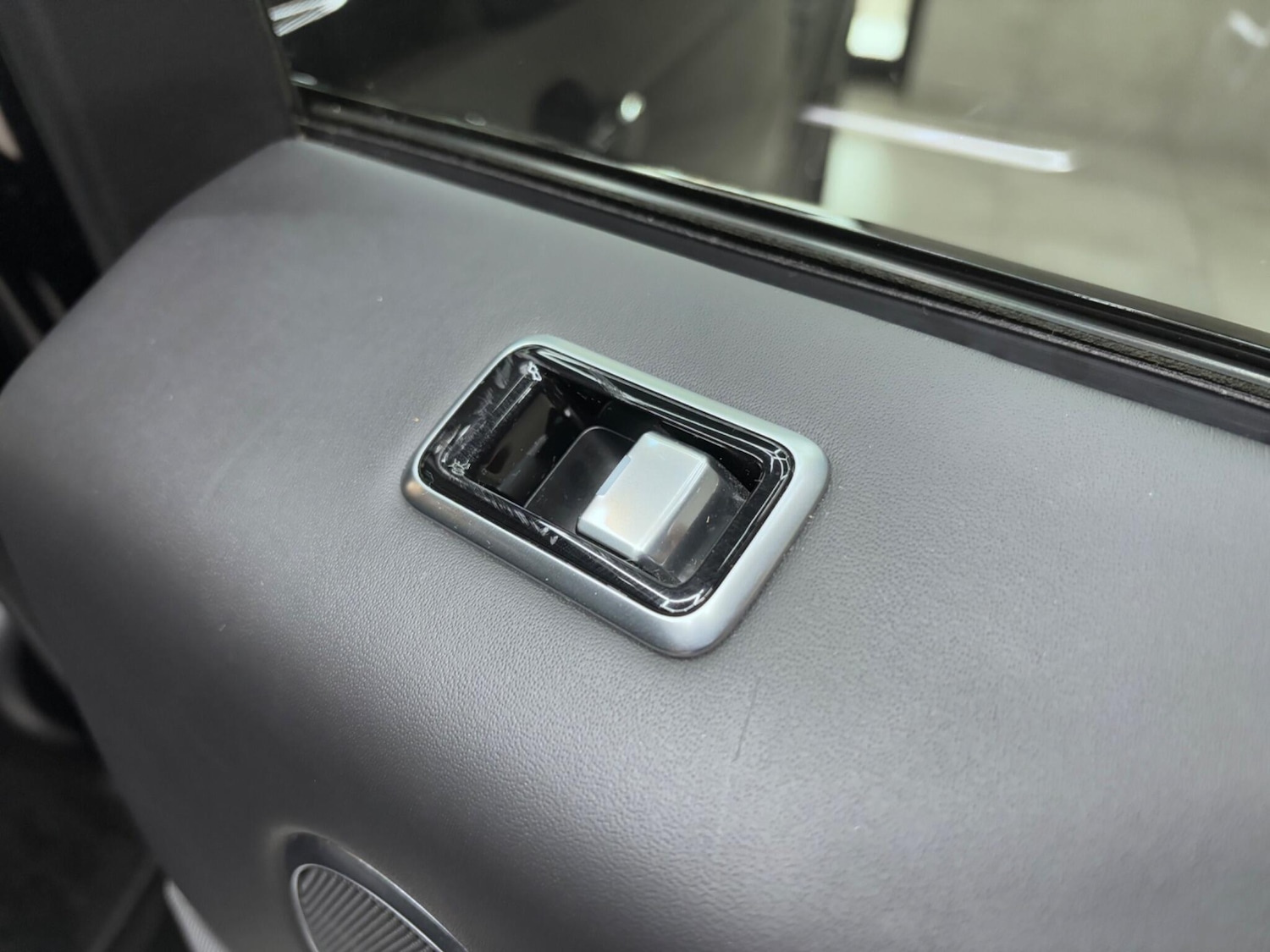 Used Land Rover Range Rover Sport 2020 for sale - 76572135: Photo 32