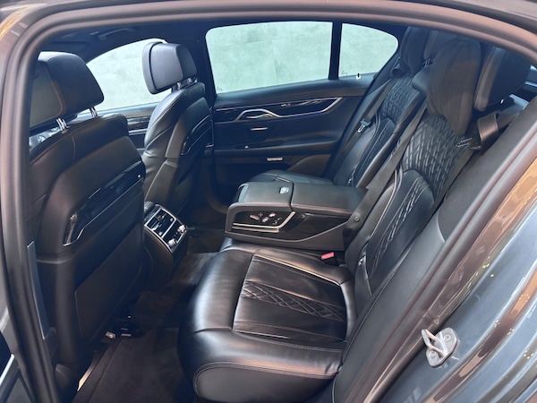 Used BMW 7 Series 2017 for sale - 76238906: Photo 36
