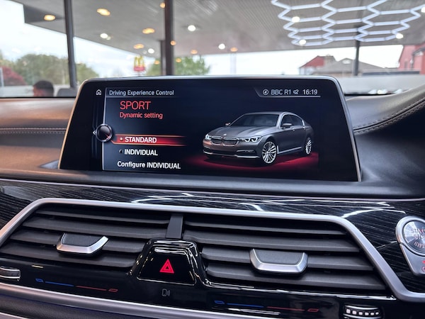 Used BMW 7 Series 2017 for sale - 76238906: Photo 74