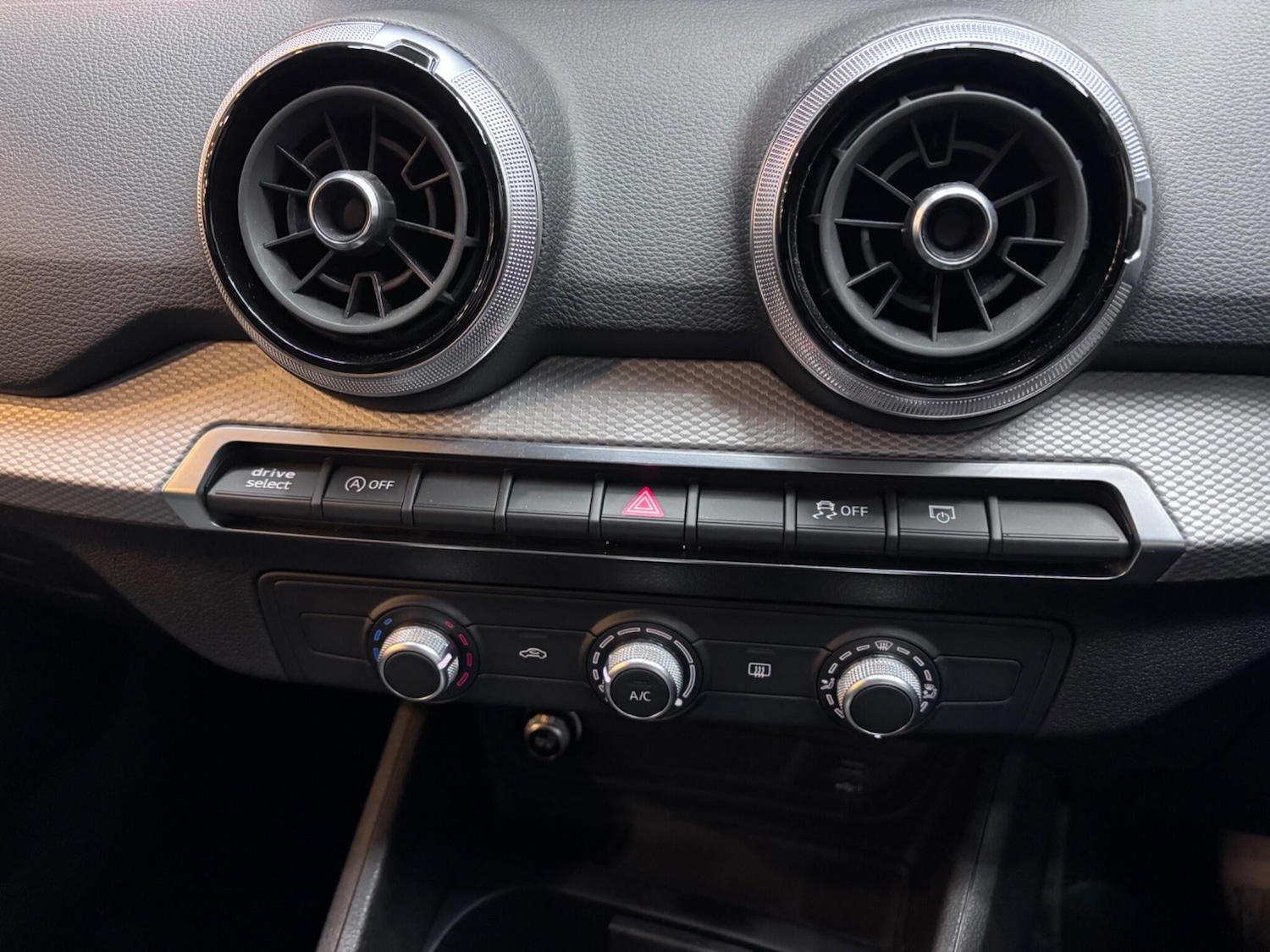 Used Audi Q2 2022 for sale - 76441160: Photo 22