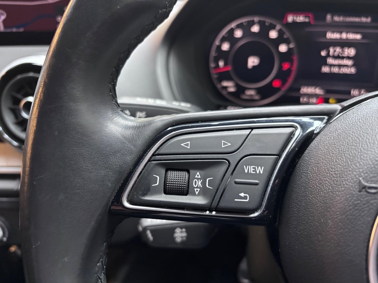 Used Audi Q2 2022 for sale - 76441160: Photo 40