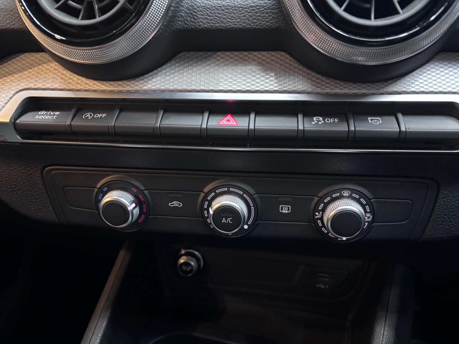 Used Audi Q2 2022 for sale - 76441160: Photo 73