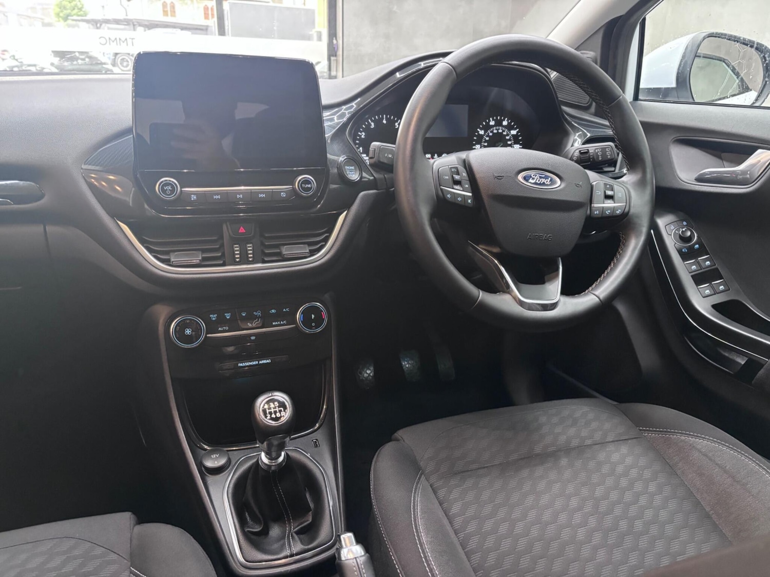 Vehicle 21