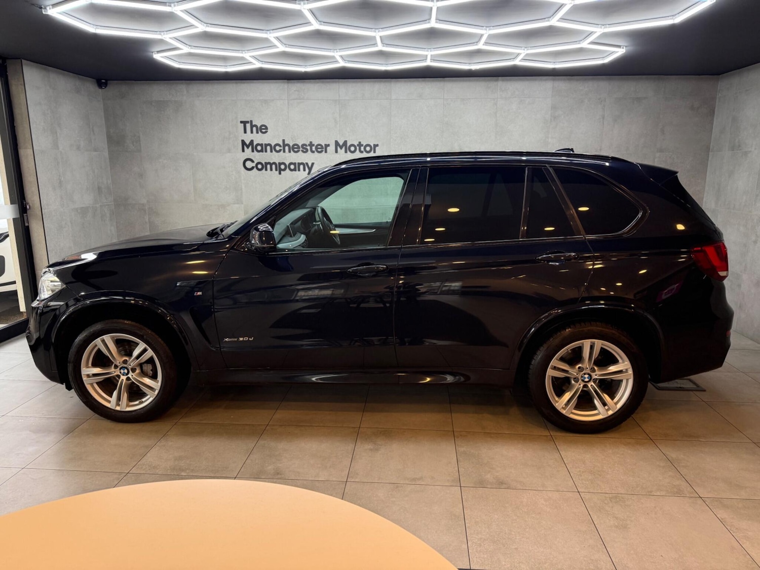Used BMW X5 2015 for sale - 76759360: Photo 2
