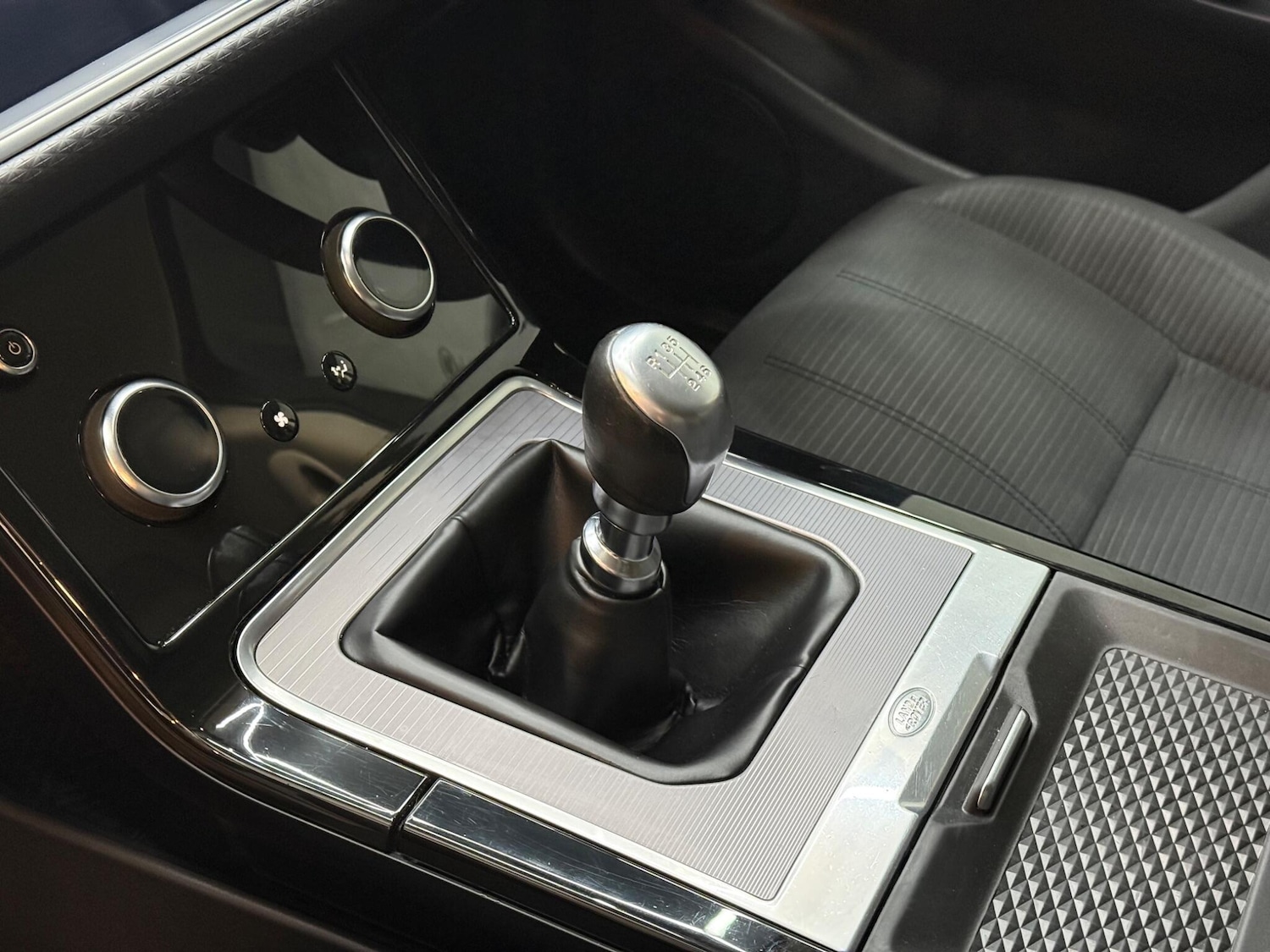 Used Land Rover Range Rover Evoque 2019 for sale - 76633616: Photo 13