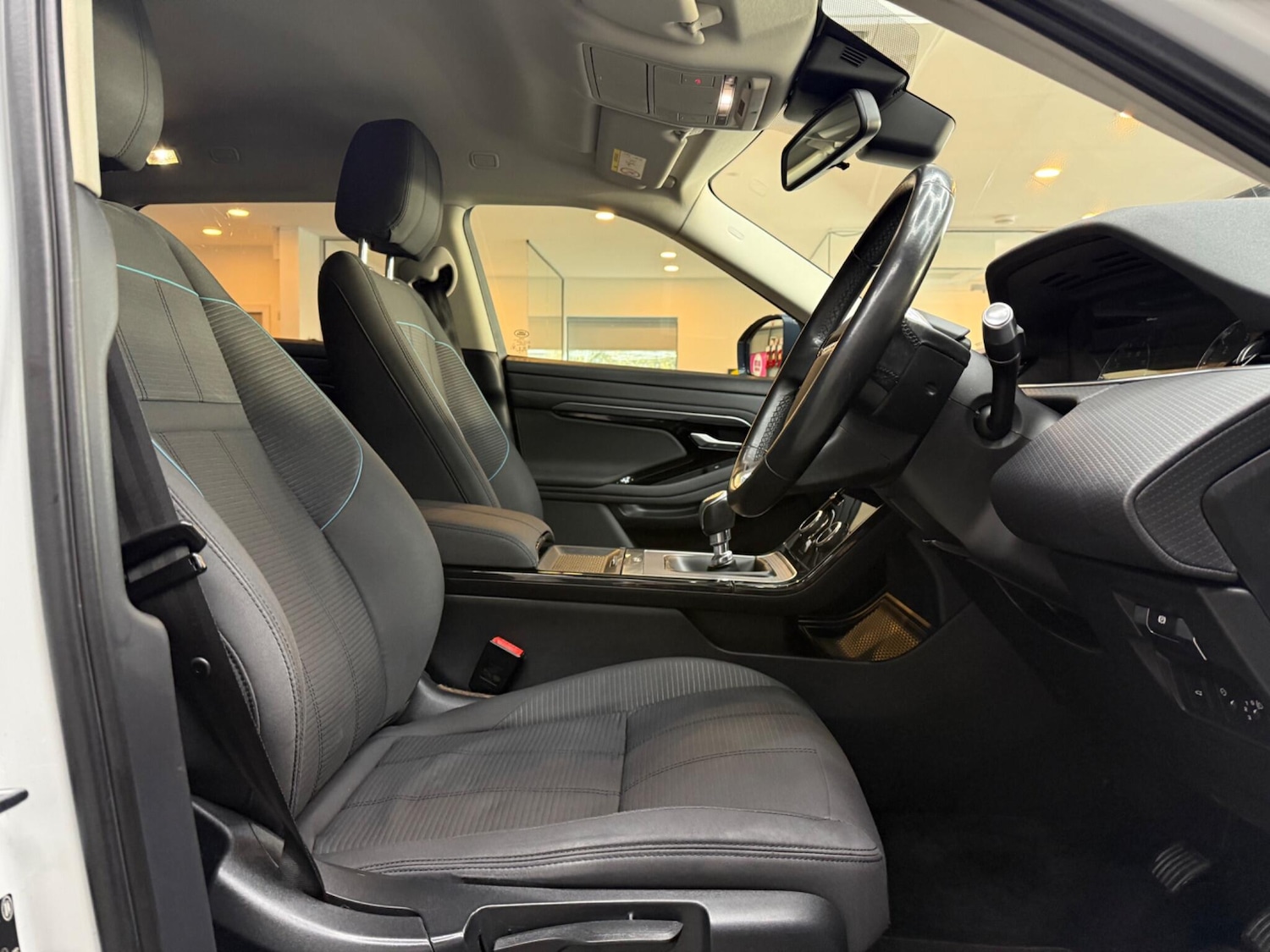 Used Land Rover Range Rover Evoque 2019 for sale - 76633616: Photo 15