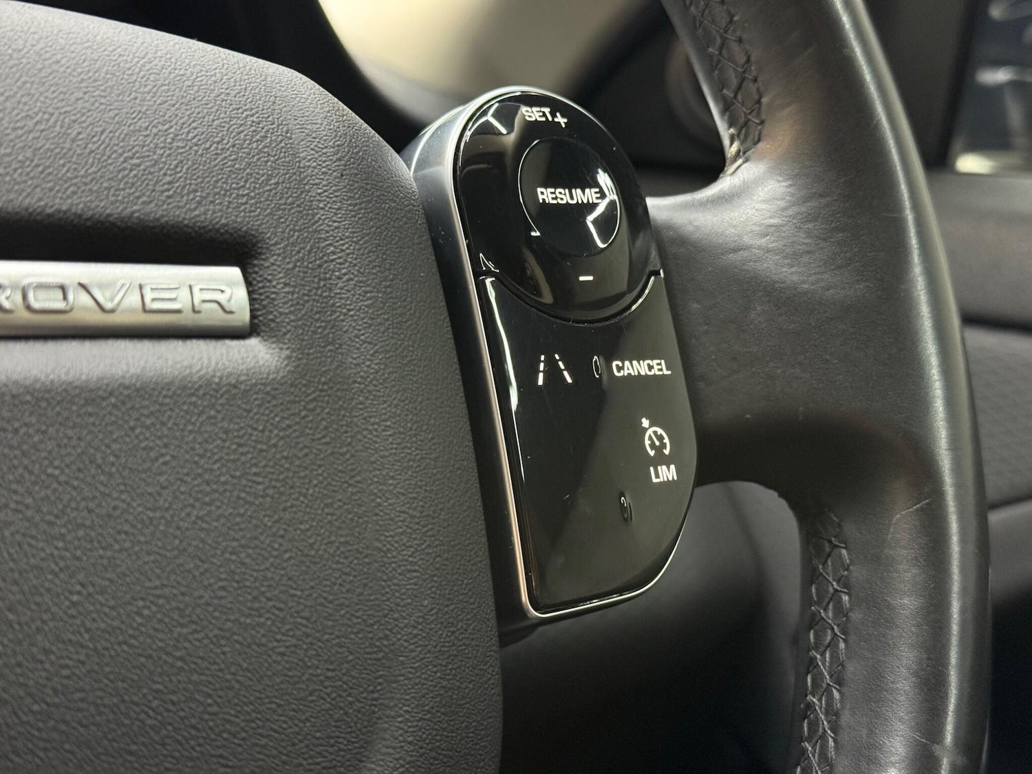 Used Land Rover Range Rover Evoque 2019 for sale - 76633616: Photo 23