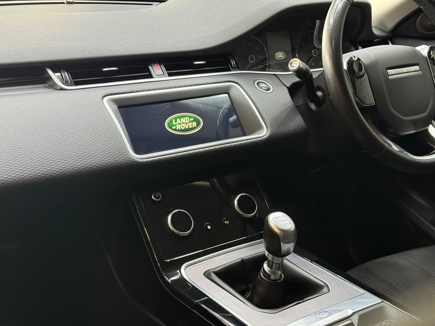 Used Land Rover Range Rover Evoque 2019 for sale - 76633616: Photo 27