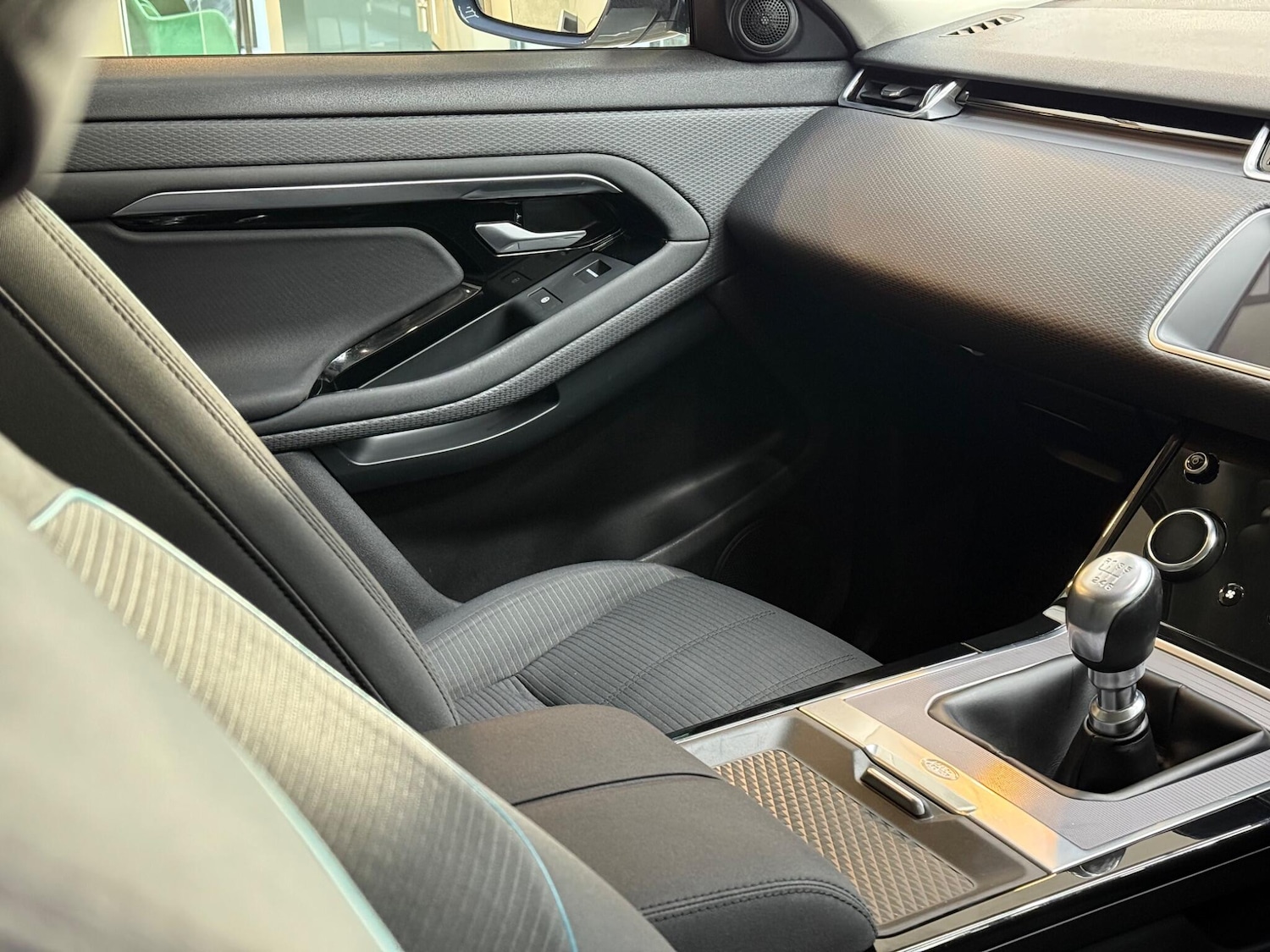 Used Land Rover Range Rover Evoque 2019 for sale - 76633616: Photo 43