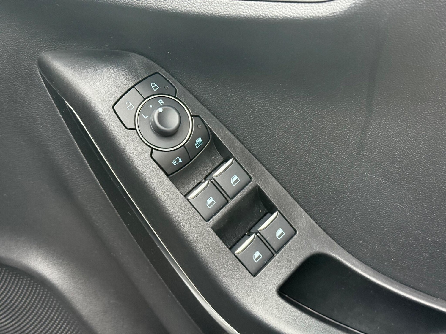 Used Ford Puma 2023 for sale - 76759367: Photo 31