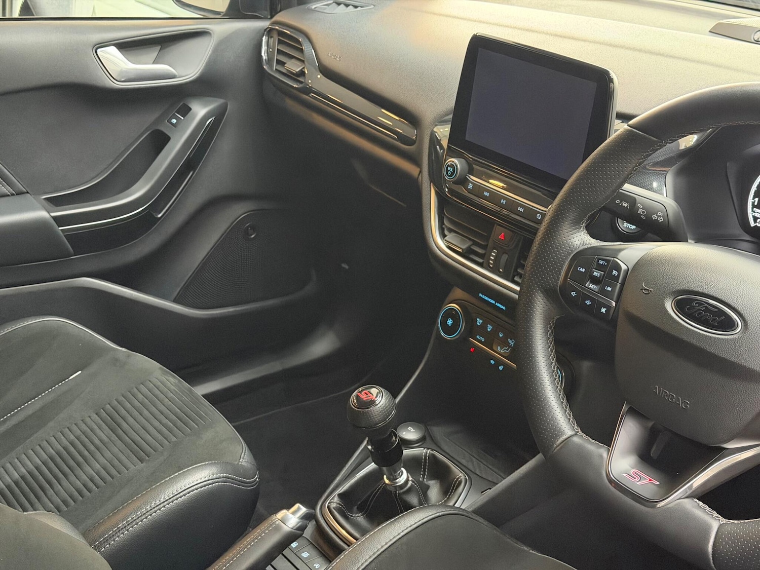 Used Ford Fiesta 2021 for sale - 78019332: Photo 9