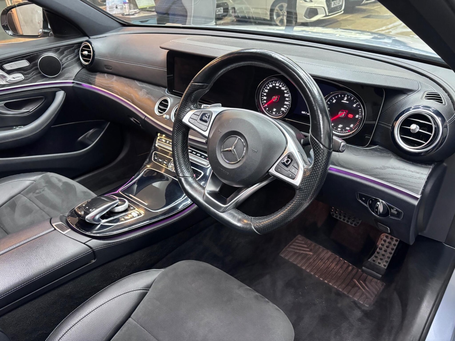 Used Mercedes-Benz E Class 2016 for sale - 76607353: Photo 22