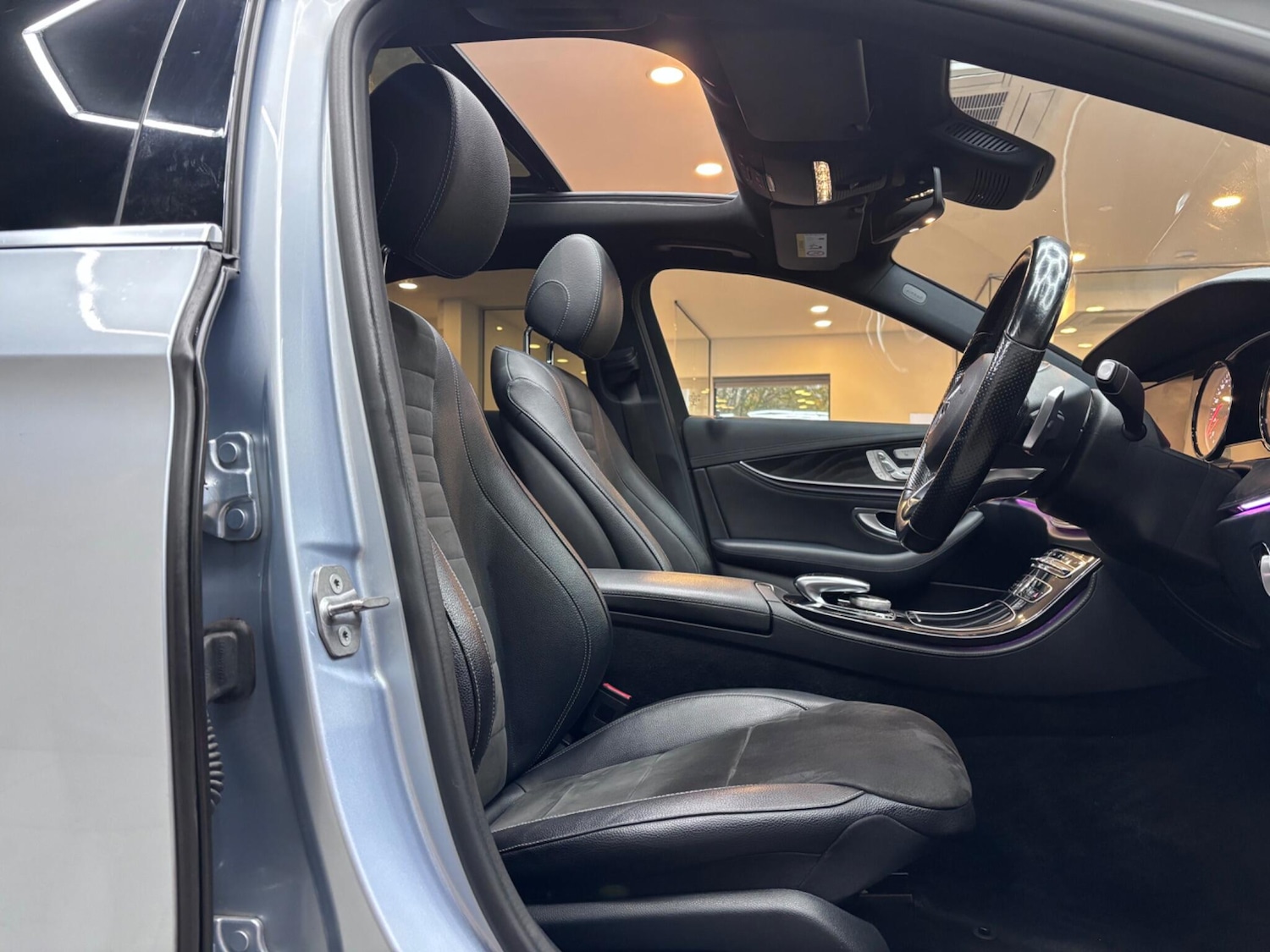 Used Mercedes-Benz E Class 2016 for sale - 76607353: Photo 23