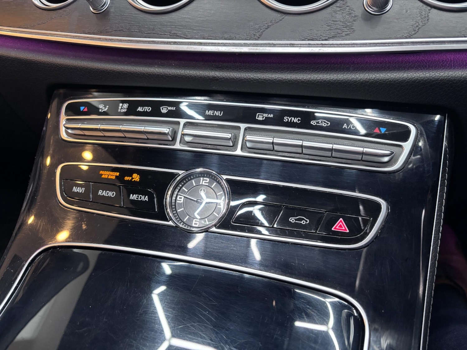 Used Mercedes-Benz E Class 2016 for sale - 76607353: Photo 32