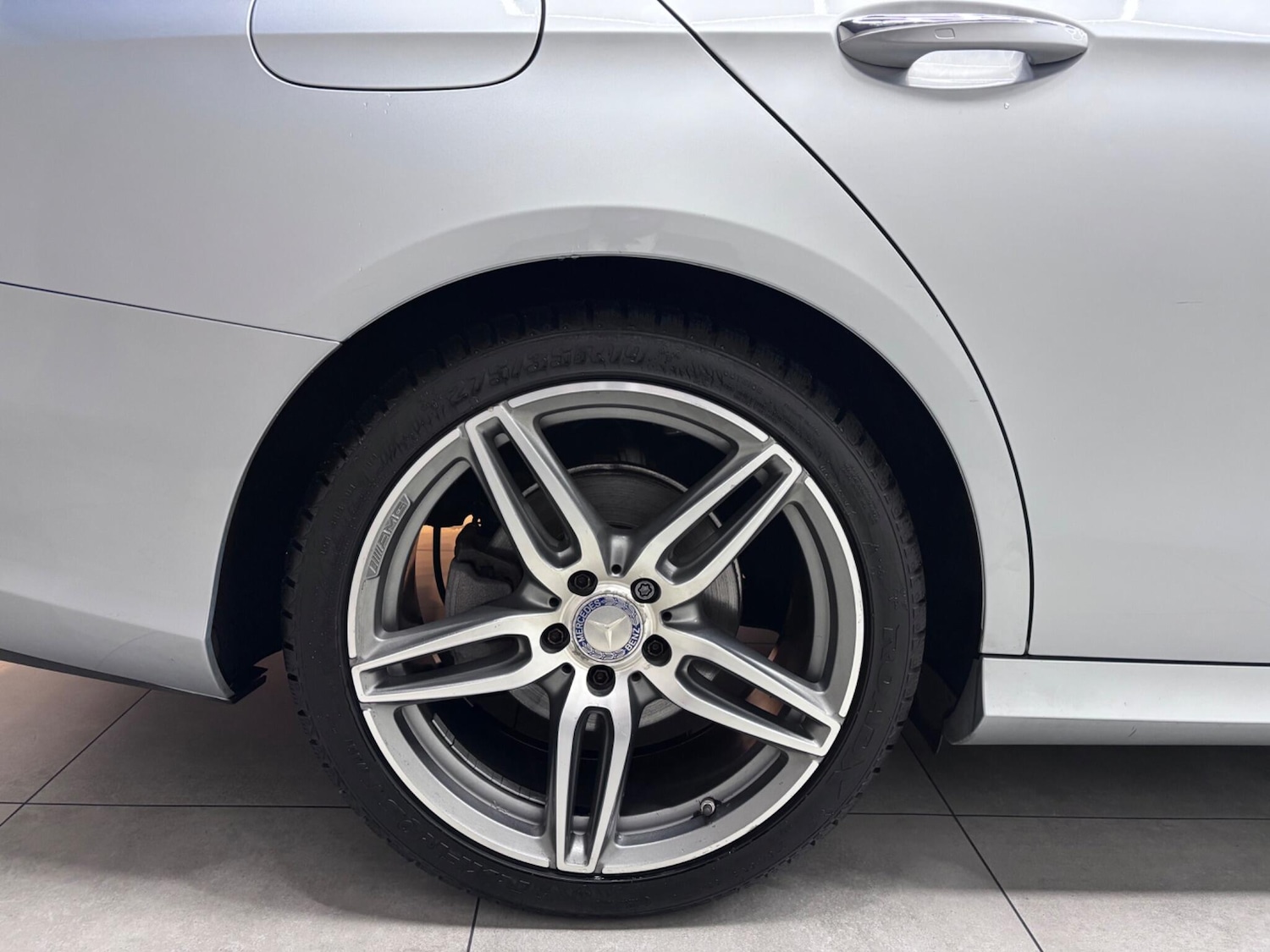 Used Mercedes-Benz E Class 2016 for sale - 76607353: Photo 41