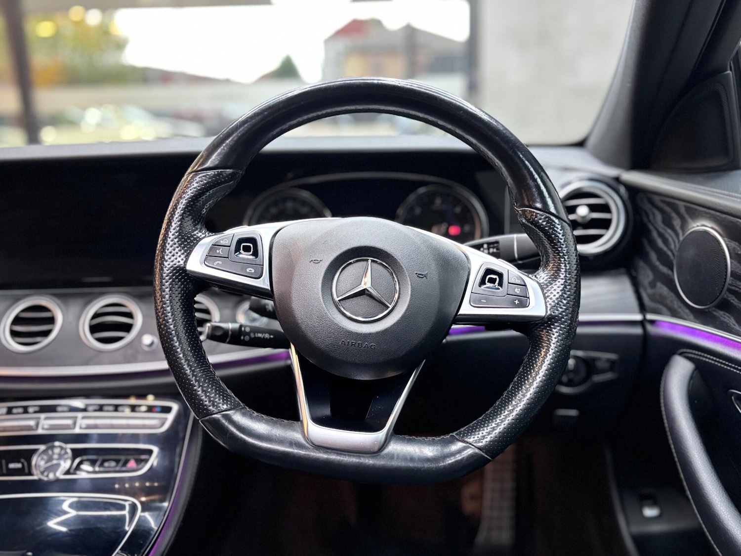 Used Mercedes-Benz E Class 2016 for sale - 76607353: Photo 48