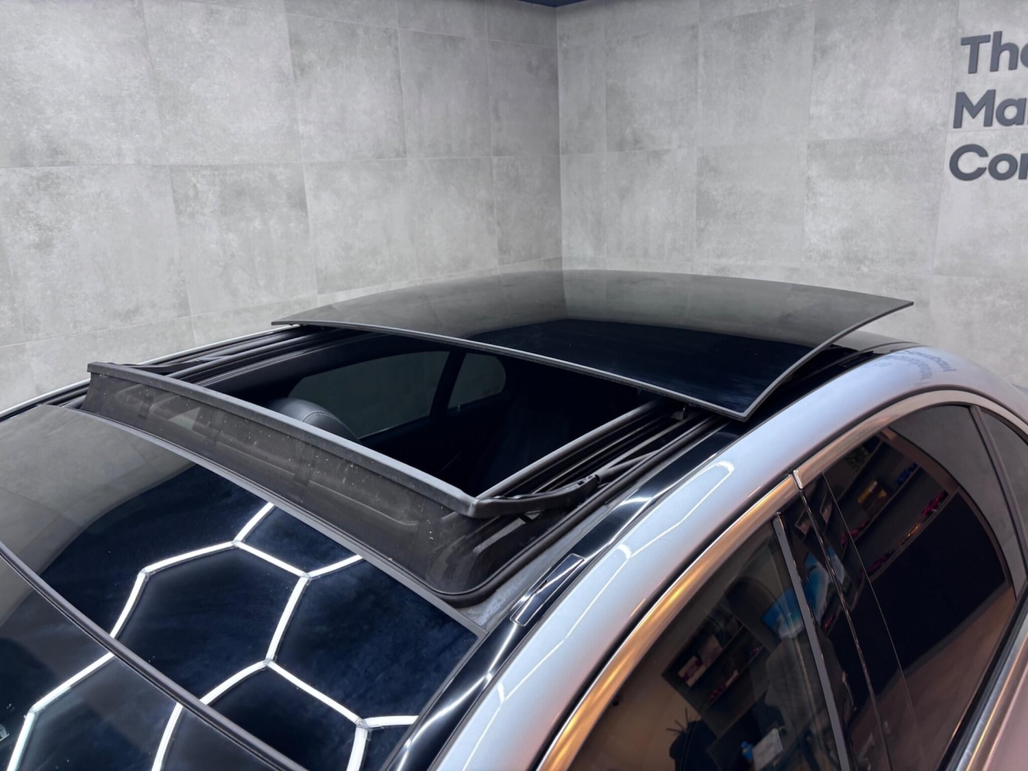 Used Mercedes-Benz E Class 2016 for sale - 76607353: Photo 50