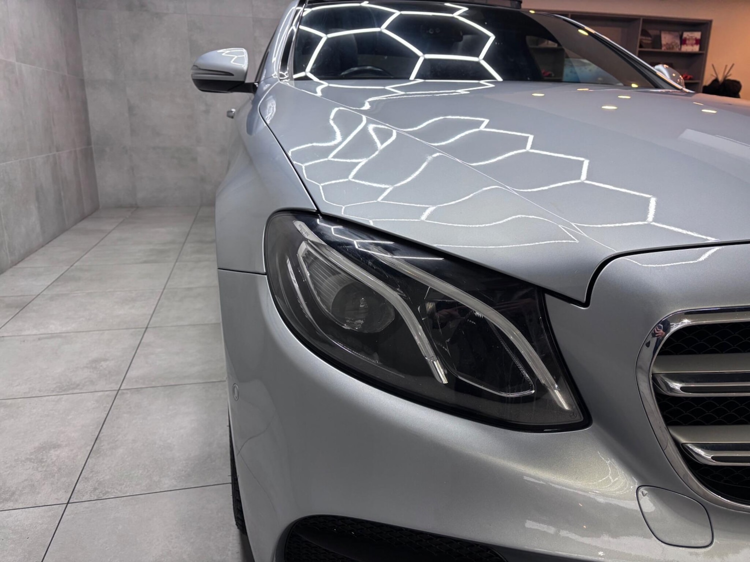 Used Mercedes-Benz E Class 2016 for sale - 76607353: Photo 65