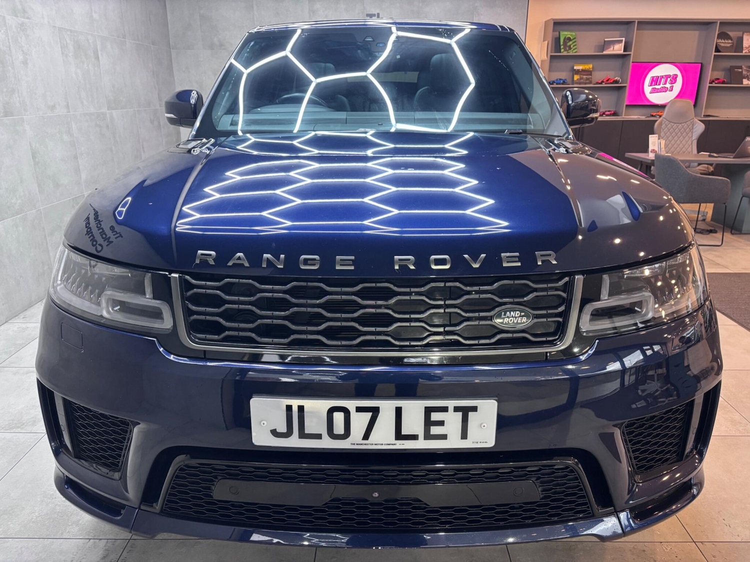 Used Land Rover Range Rover Sport 2019 for sale - 76432176: Photo 2