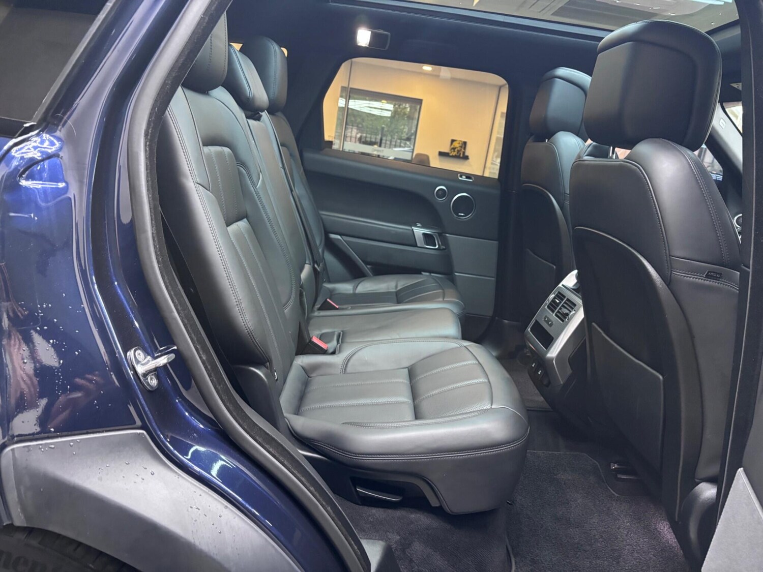 Used Land Rover Range Rover Sport 2019 for sale - 76432176: Photo 32