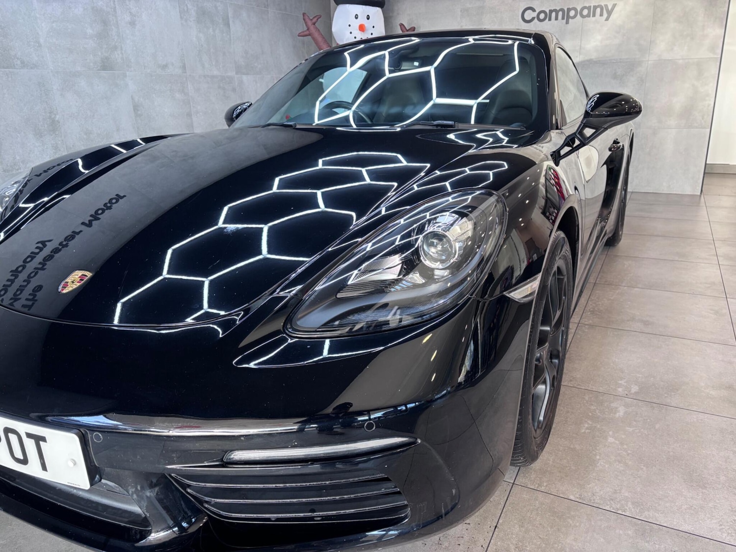 Used Porsche Cayman 2020 for sale - 76657378: Photo 10